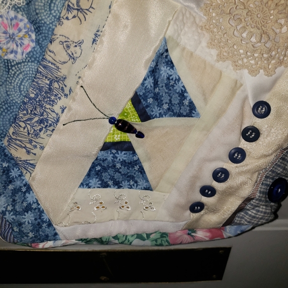 What a beautiful purse.. Finery with a Touch of the Past The BUTTERFLY PURSE. - Picture 8 of 11